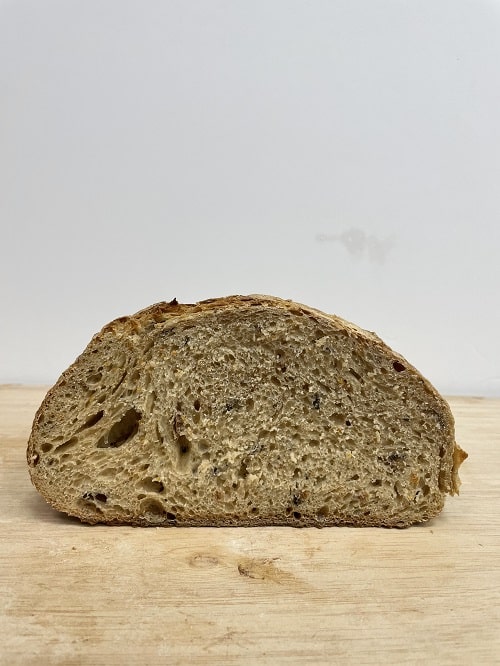 Interior pan de tomate y albahaca Pan de Alex